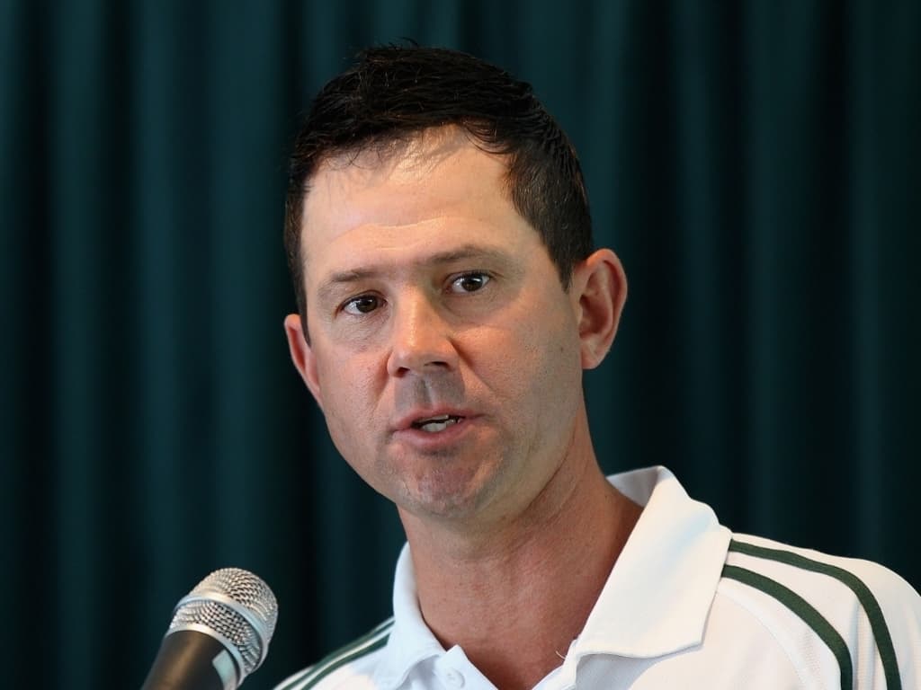 Ricky Ponting sharing his views about Cameron Green's catch of Shubman Gill